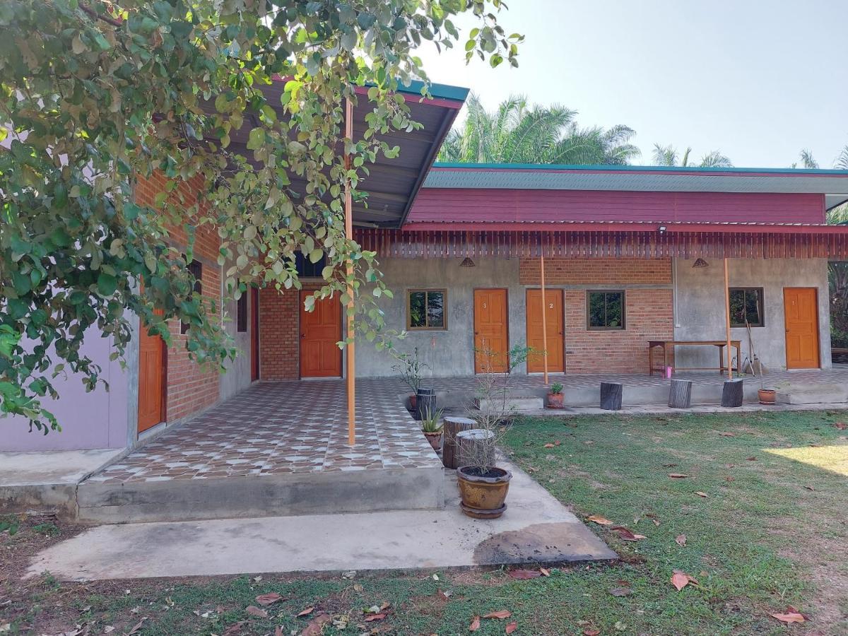 Yoga Homestay Seka Exteriör bild